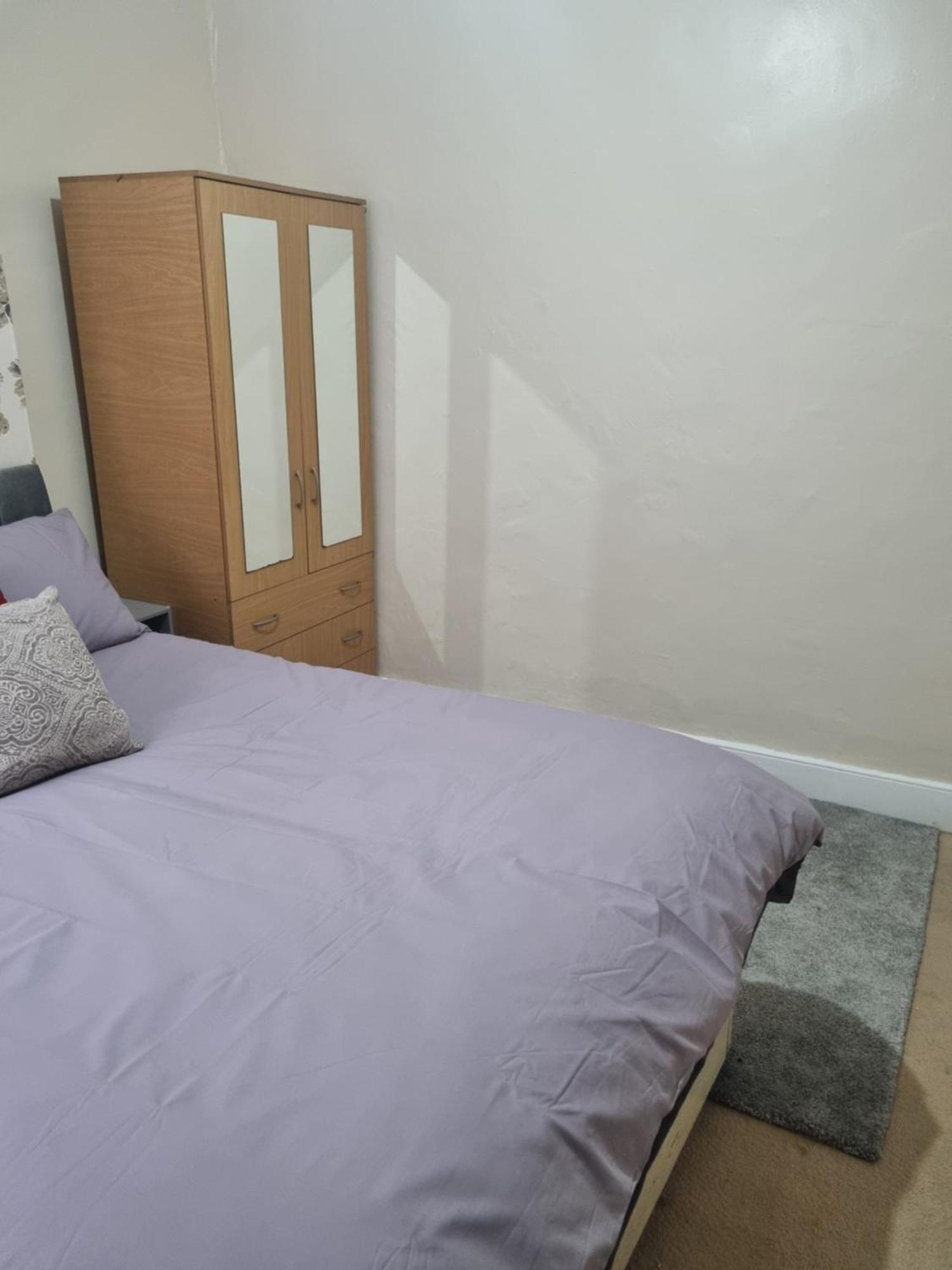 Private Rooms In Croydon London ืทอร์นตันเฮลท์ ภายนอก รูปภาพ